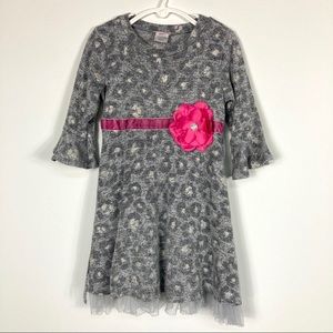 Youngland Girl's Gray & Pink Sparkly Dress Size 4